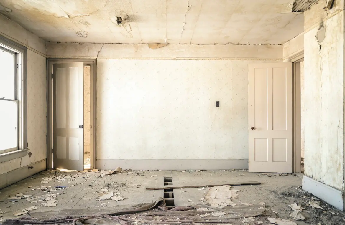 Waste disposal crew managing a cleanout project in Centralia